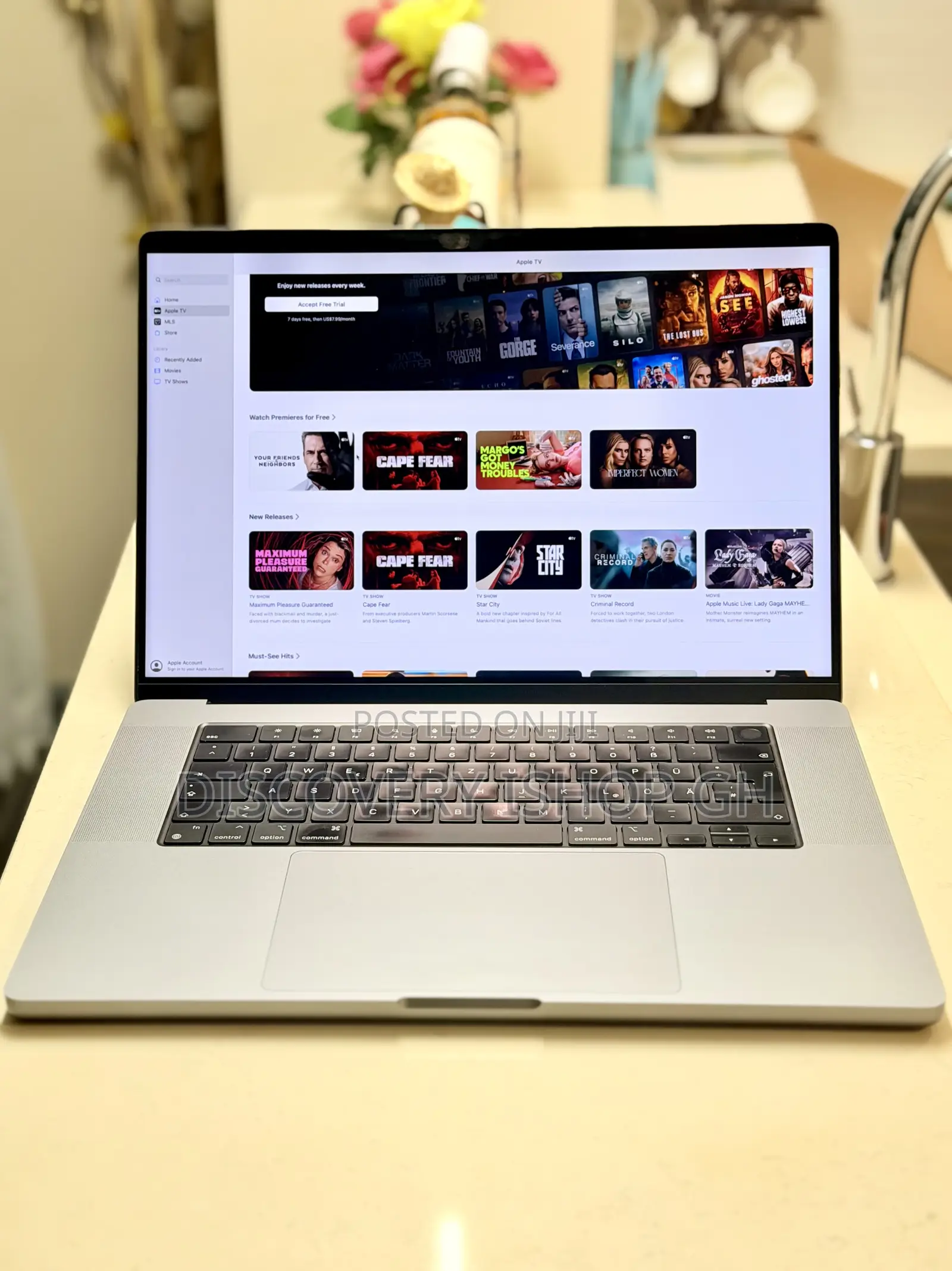 Laptop Apple MacBook Pro 2021 M1 32GB Apple M1 Pro SSD 512GB