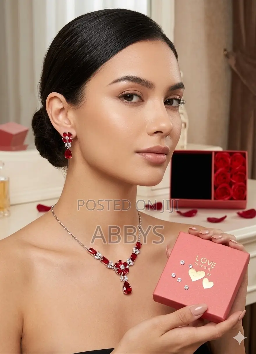 Velvet Floral 3pcs Jewelry Set-Necklace With Earrings