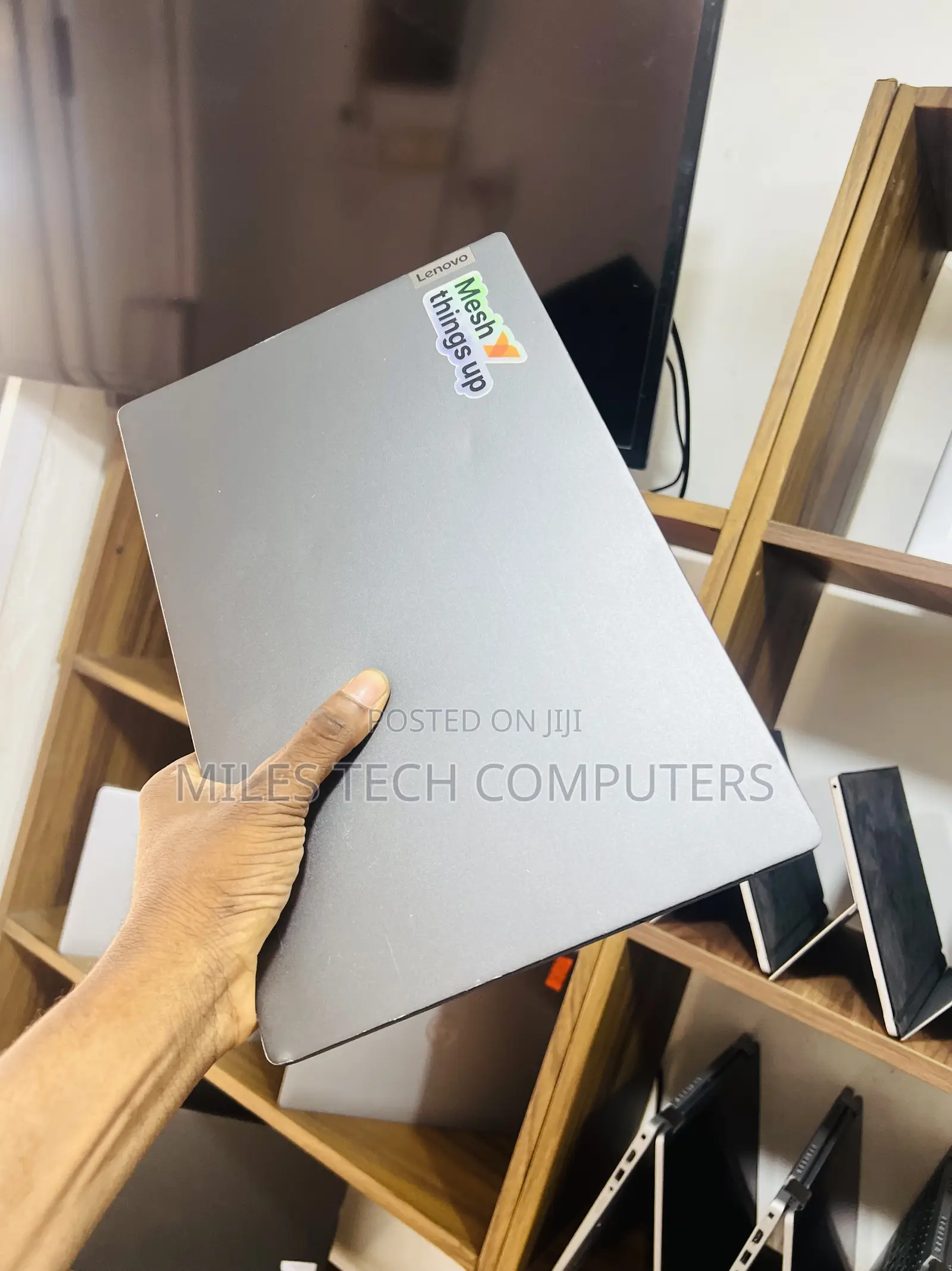 Laptop Lenovo IdeaPad 530S 8GB Intel Core i5 SSD 256GB