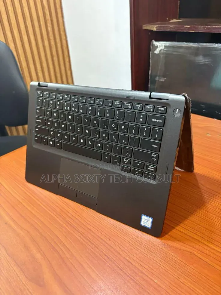 Laptop Dell Latitude 5300 16GB Intel Core i5 SSD 256GB