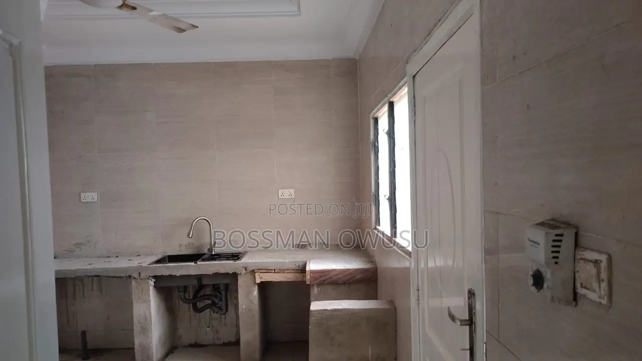 3bdrm House in Sepaase New Site, Atwima Nwabiagya for rent