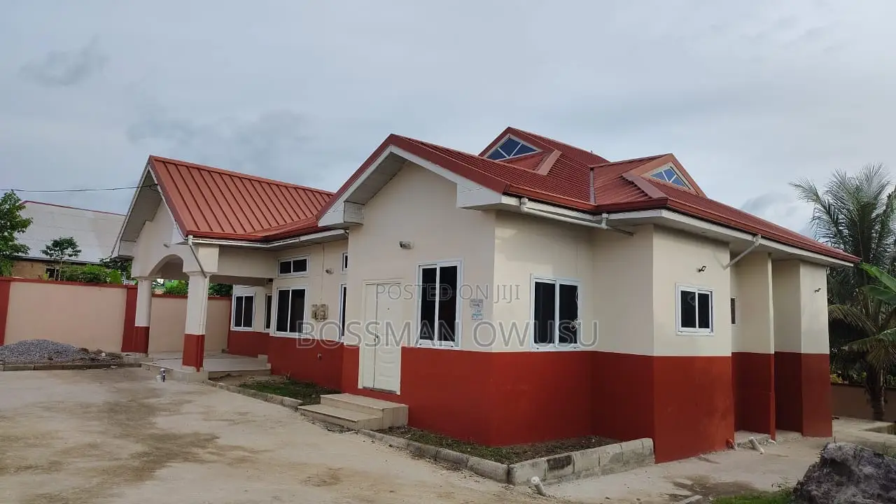 5bdrm House in Atwima Nwabiagya for rent