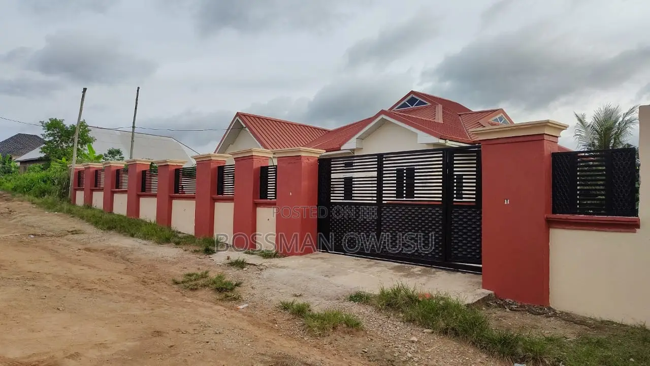 5bdrm House in Atwima Nwabiagya for rent