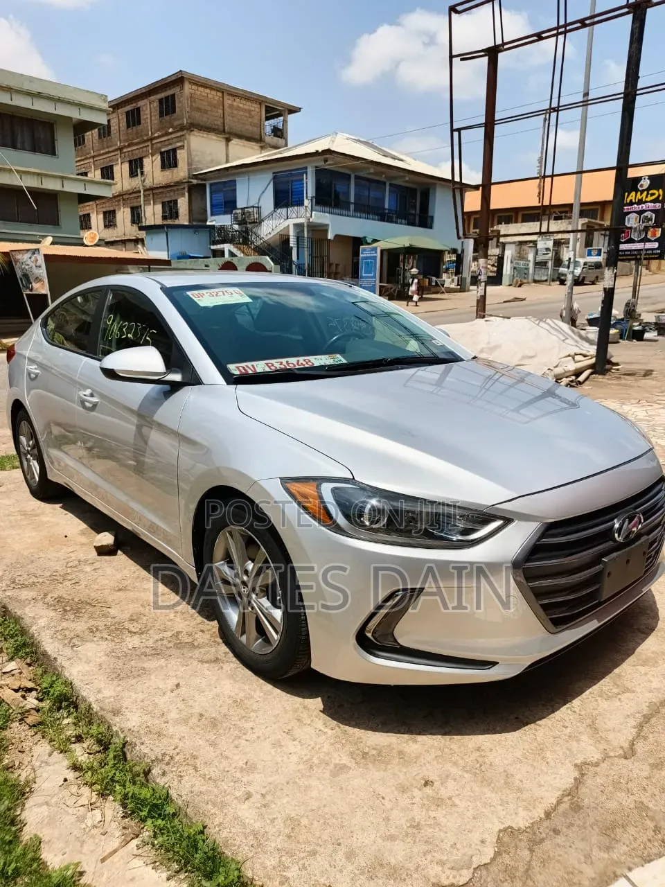Hyundai Elantra Value Edition Sedan FWD (2.0L 4cyl 6A) 2017 Silver