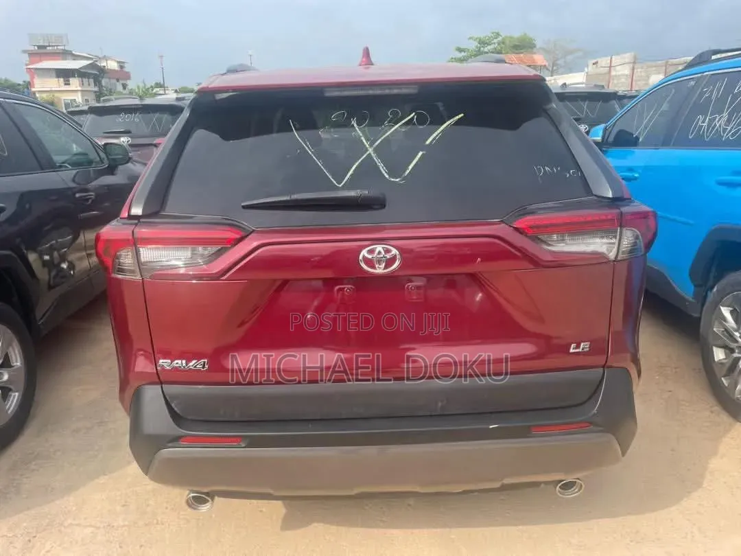 Toyota RAV4 LE 2022 Red