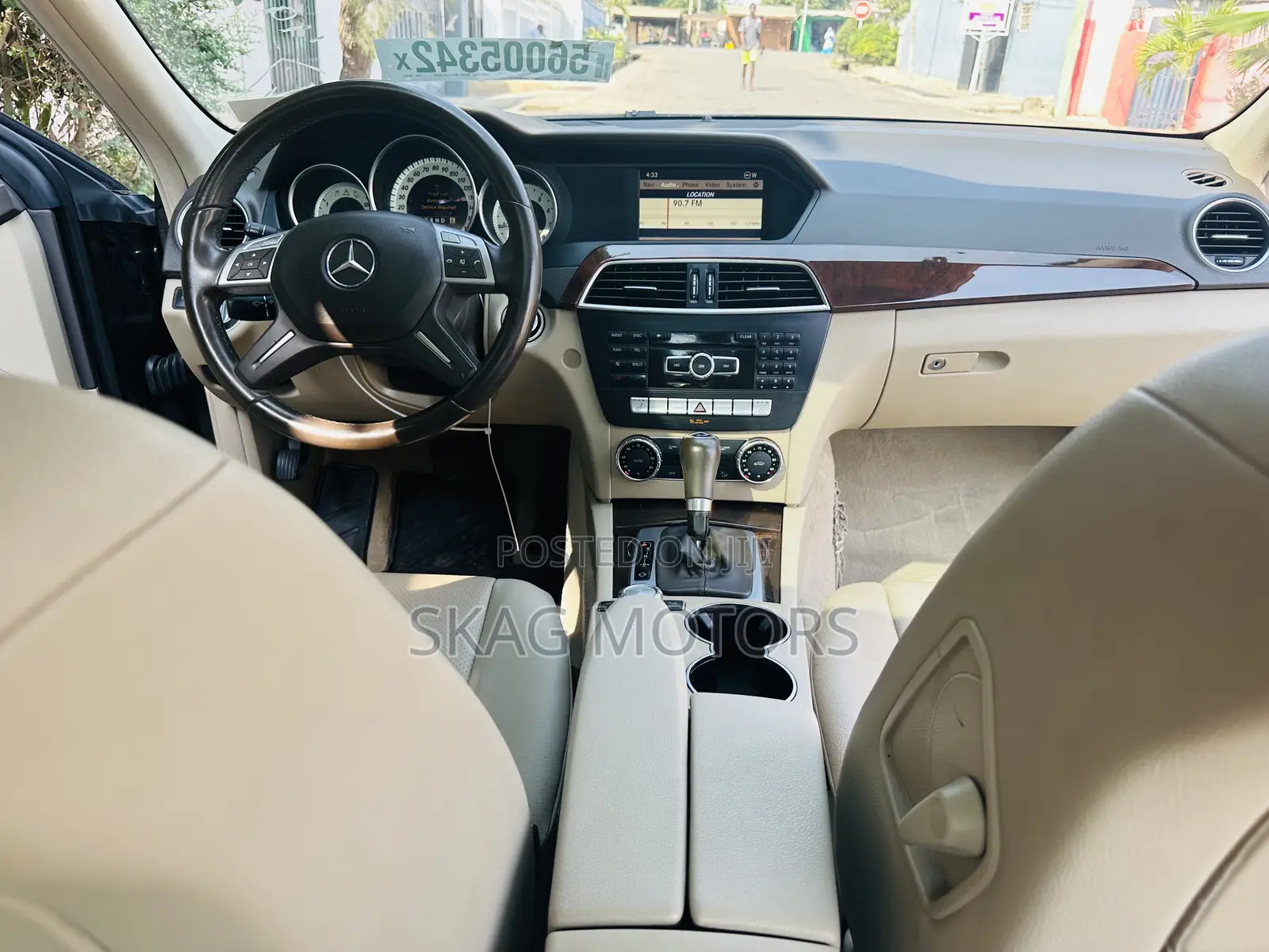 Mercedes-Benz C250 2013 Black