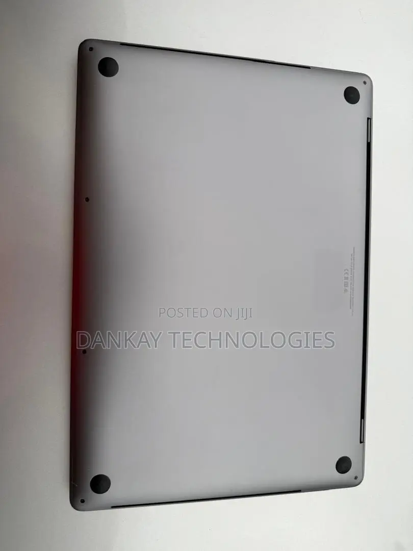 Laptop Apple MacBook Pro 16GB Intel Core i9 SSD 512GB