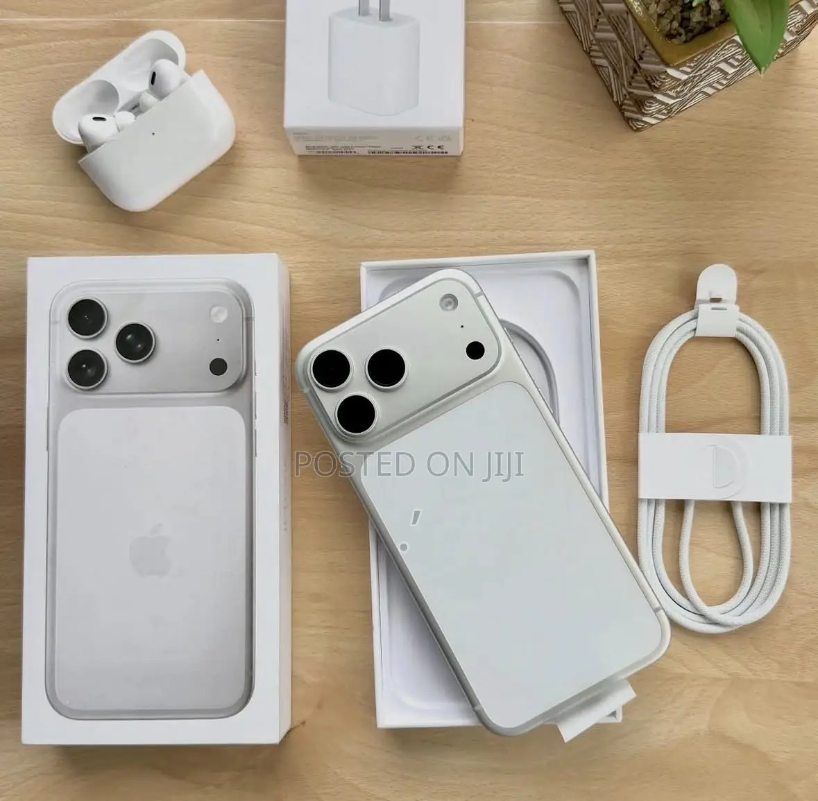 New Apple iPhone 17 Pro Max 512 GB White
