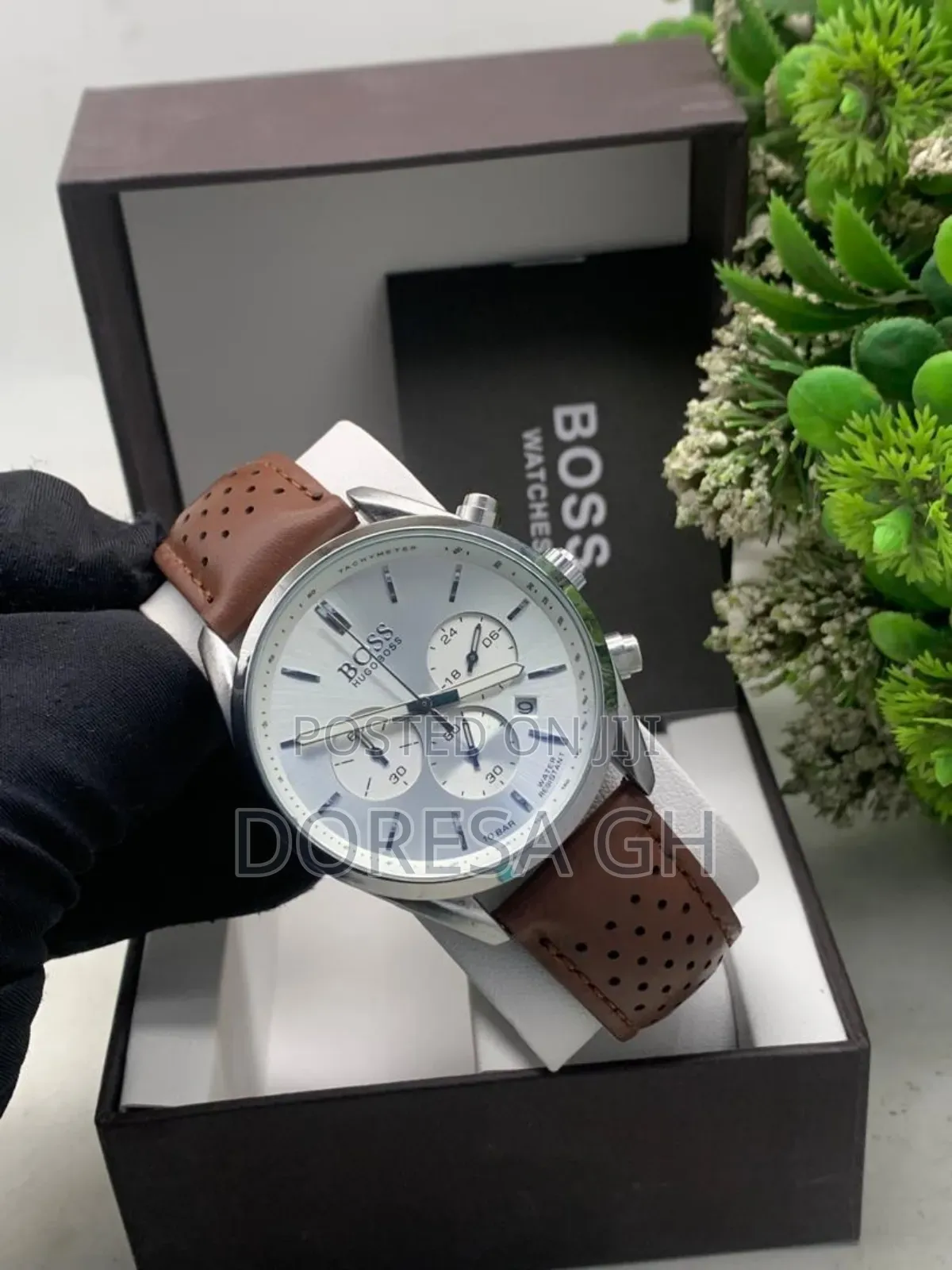 Boss Hugo Boss Chronograph Leather Watch for Men – Classic Wristwatch