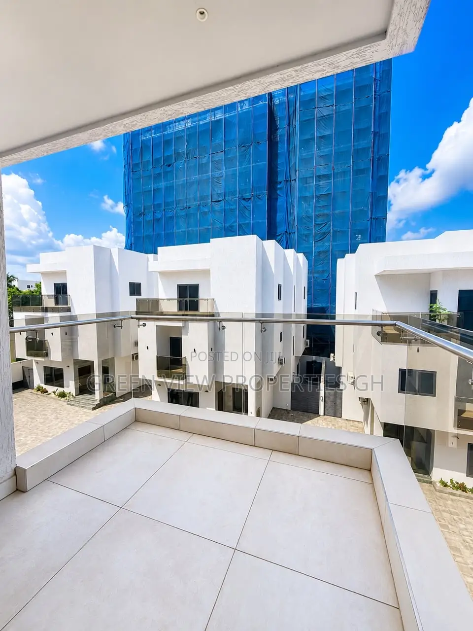 4bdrm Duplex in East Legon for rent
