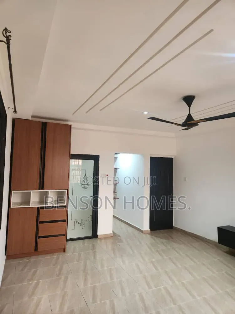 2bdrm Apartment in Ofankor for rent