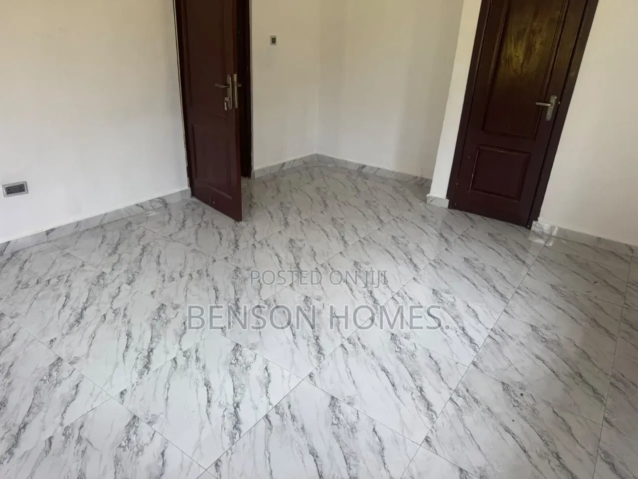4bdrm House in Mile 7 for rent