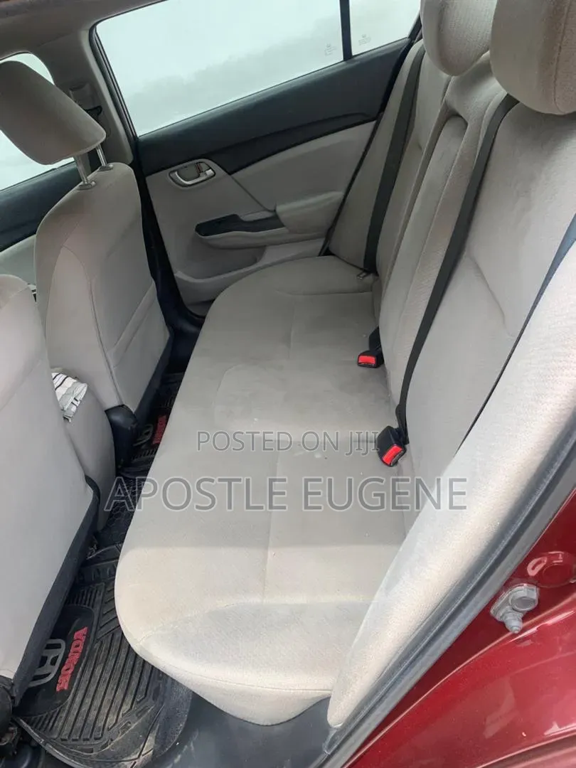 Honda Civic LX 4dr Sedan (1.8L 4cyl CVT) 2014 Red