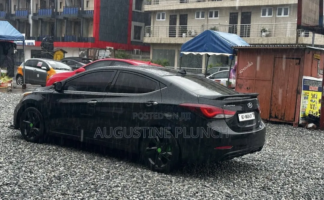 Hyundai Elantra 2014 Black