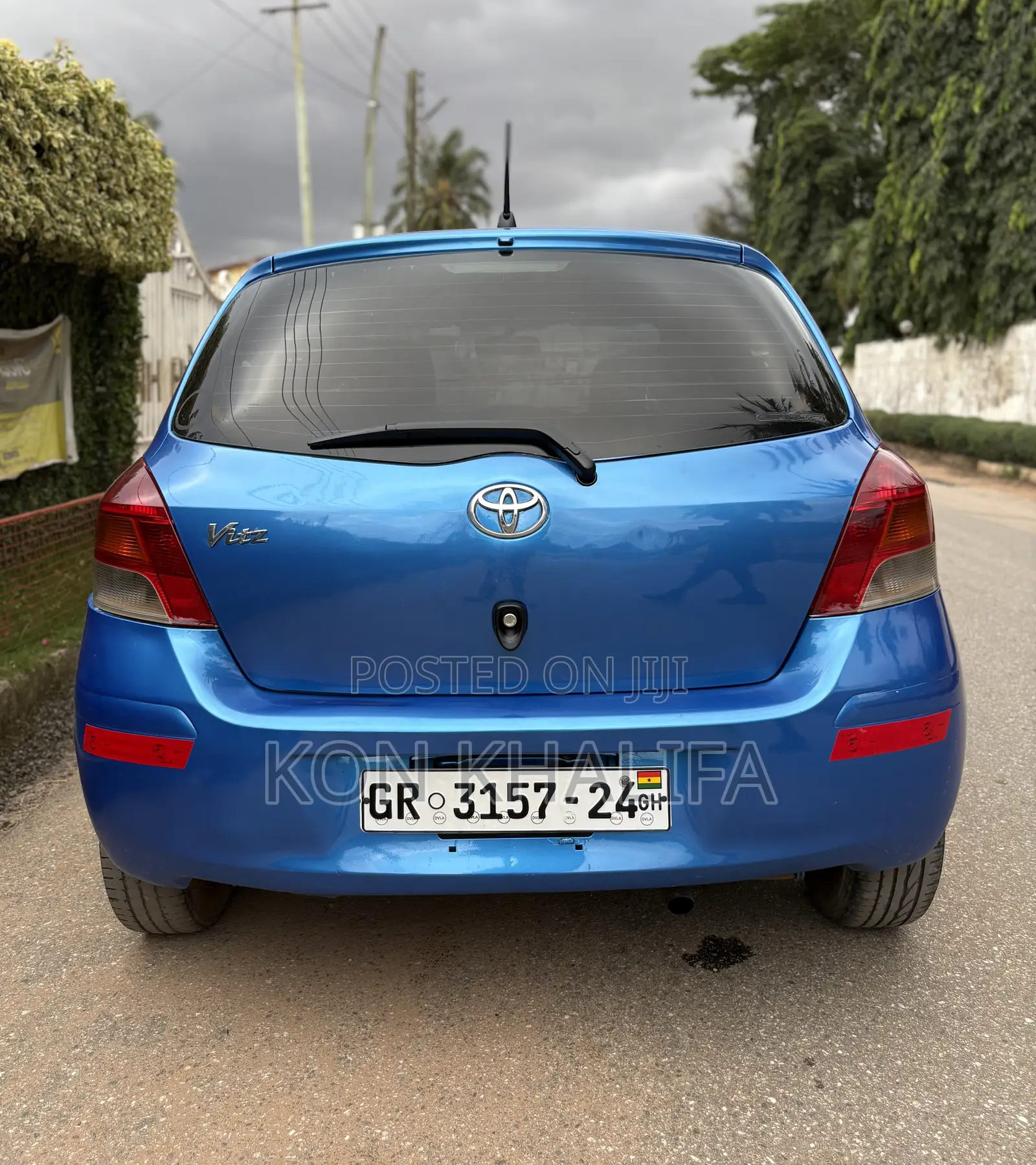 Toyota Vitz 1.3 FWD 5dr 2010 Blue