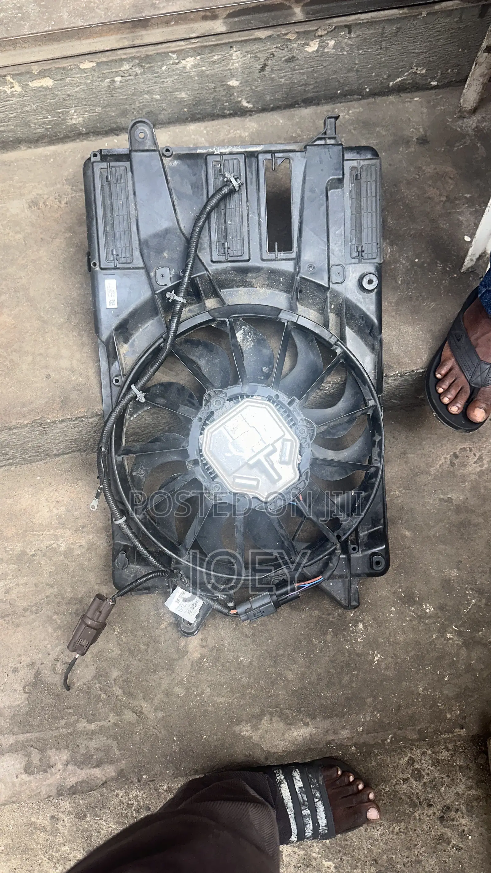 Chevrolet Malibu 2017 Radiator Fan Available