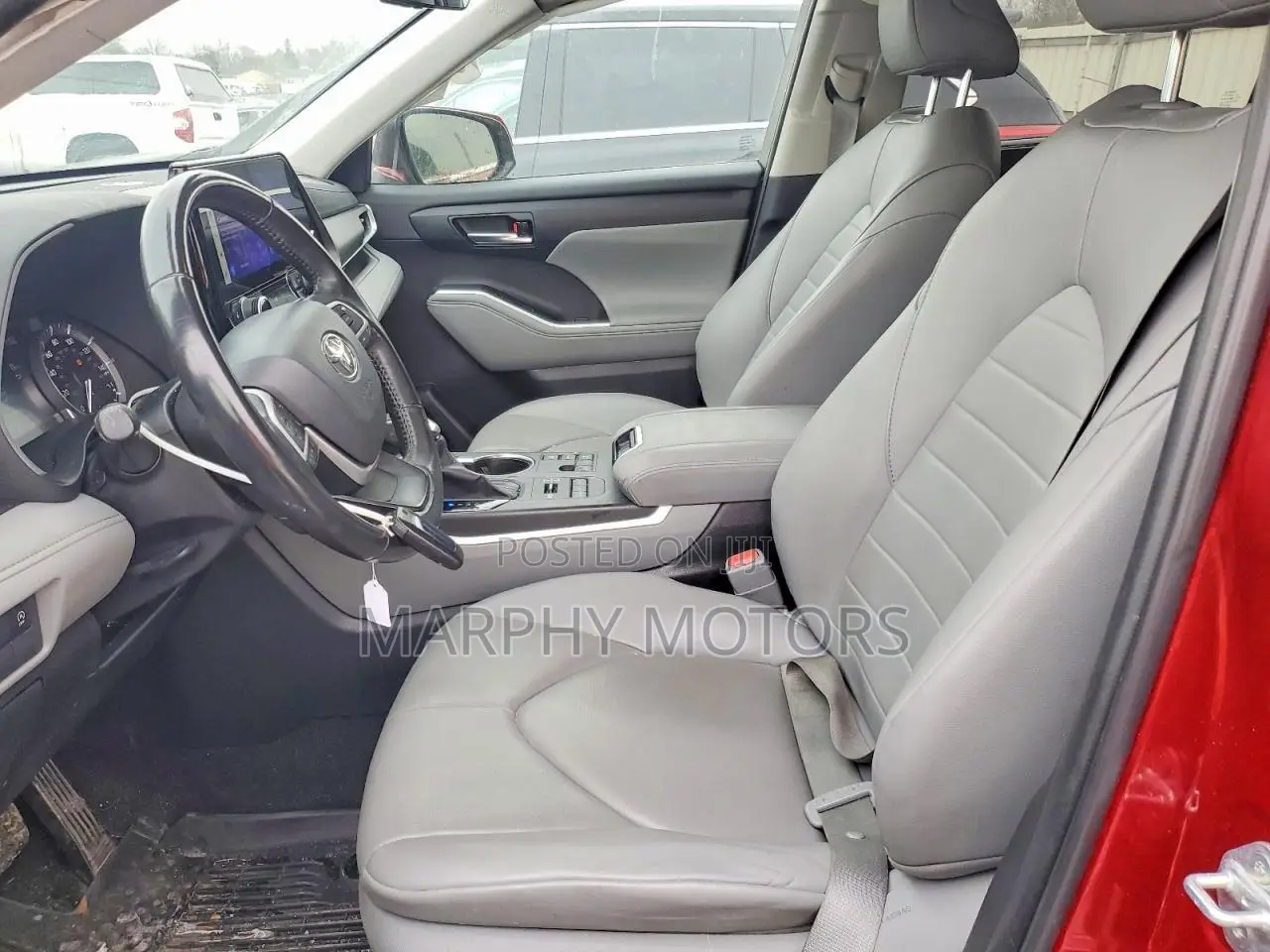 Toyota Highlander XLE AWD 2024 Red