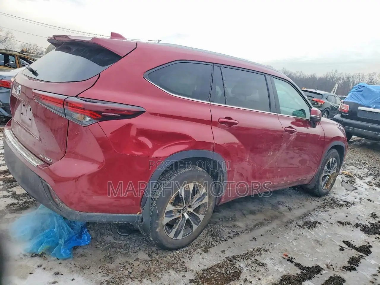 Toyota Highlander XLE AWD 2024 Red