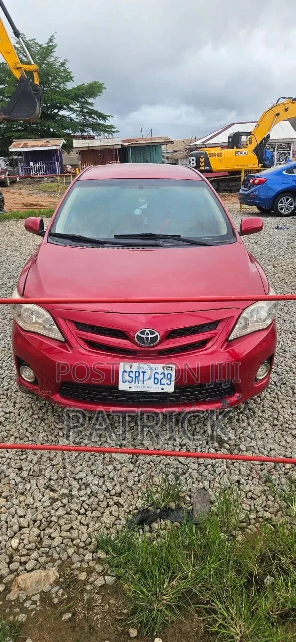 Toyota Corolla 2012 Red