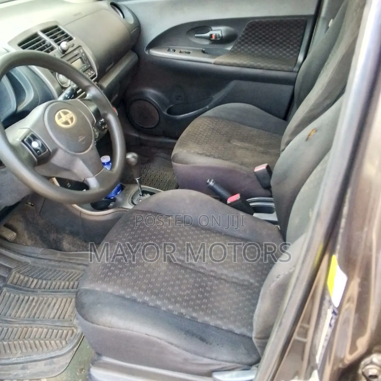 Scion xD Base 2012 Gray