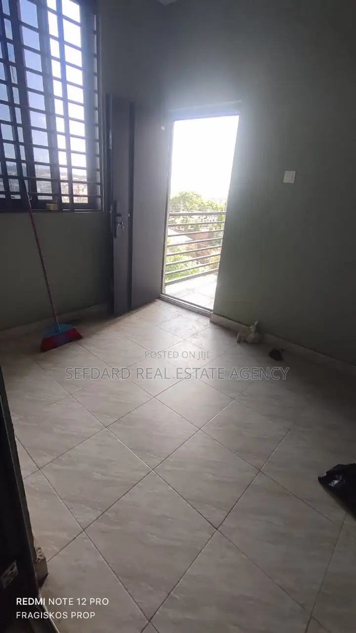 1bdrm Apartment in Sefdard Properties, Ablekuma for rent