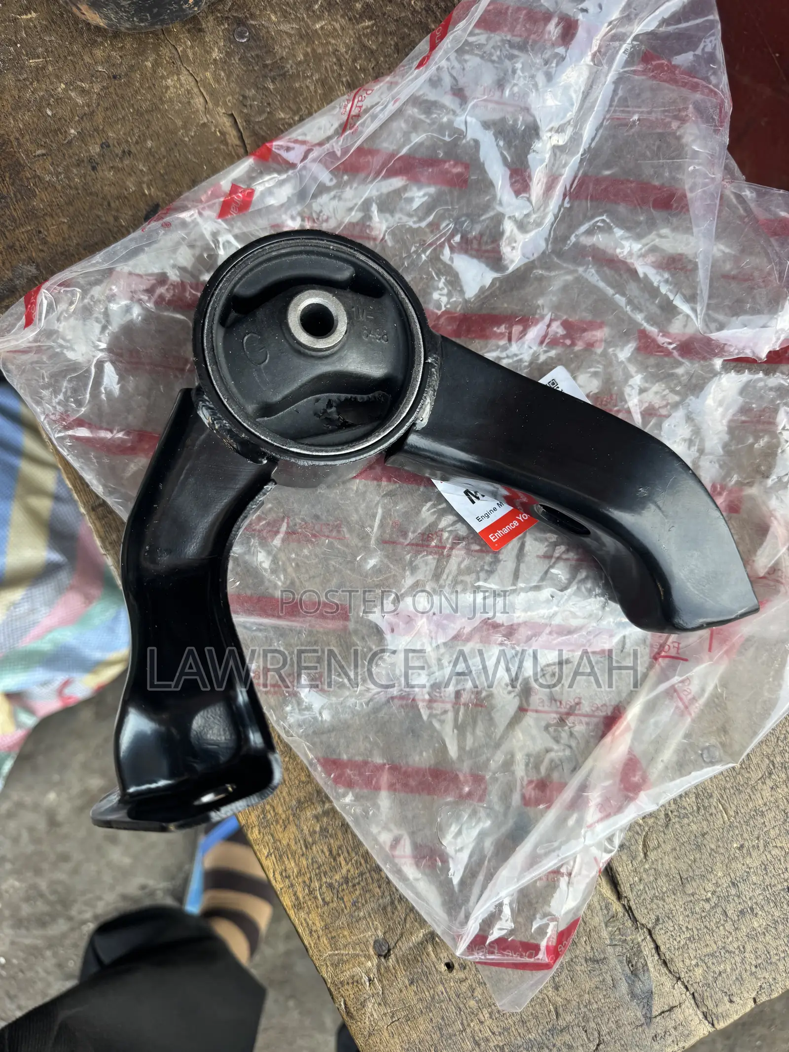 Mitsubishi Outlander Gearbox Mount or Seat
