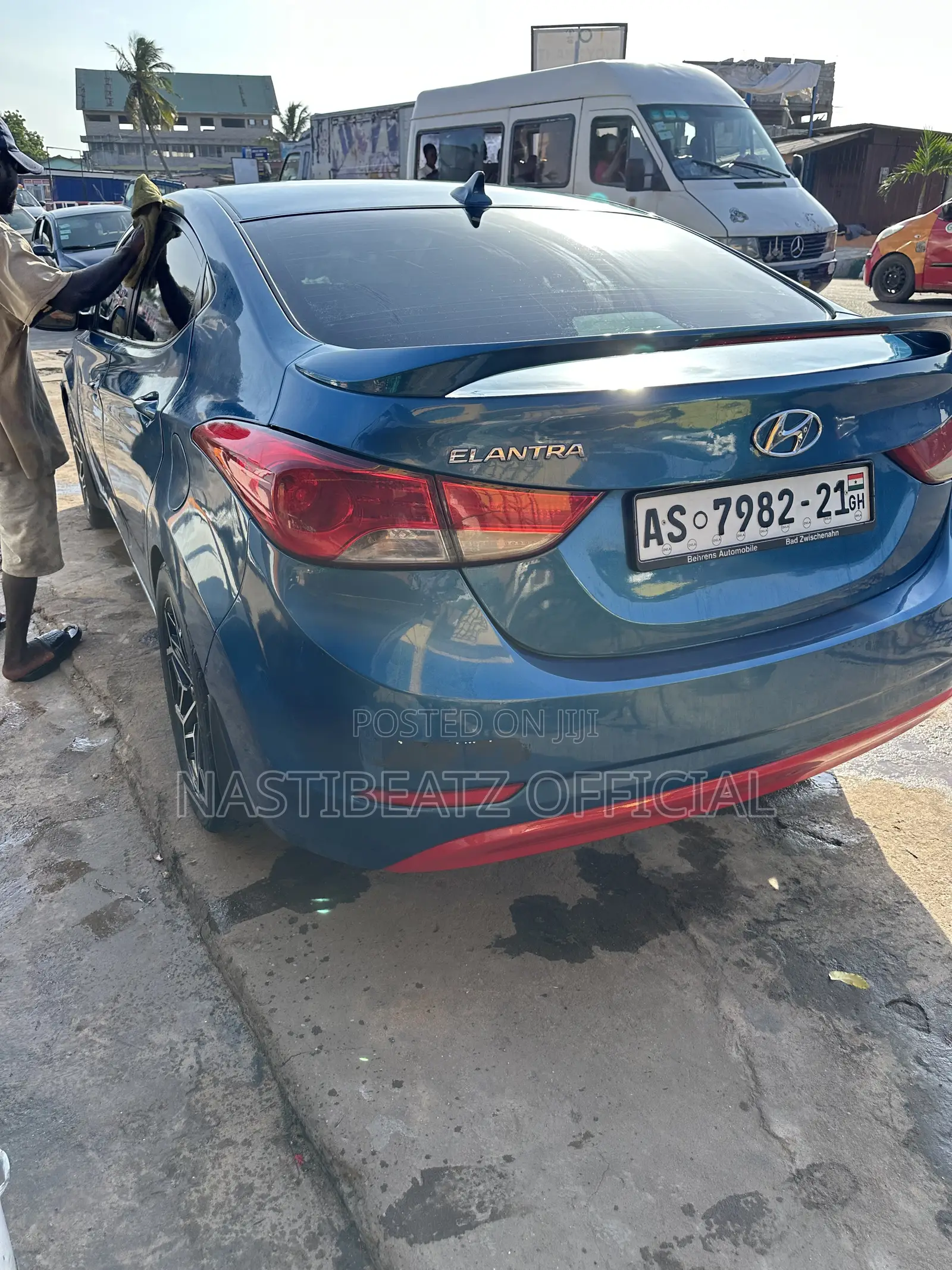 Hyundai Elantra Limited 4dr Sedan (1.8L 4cyl 6A) 2014 Blue