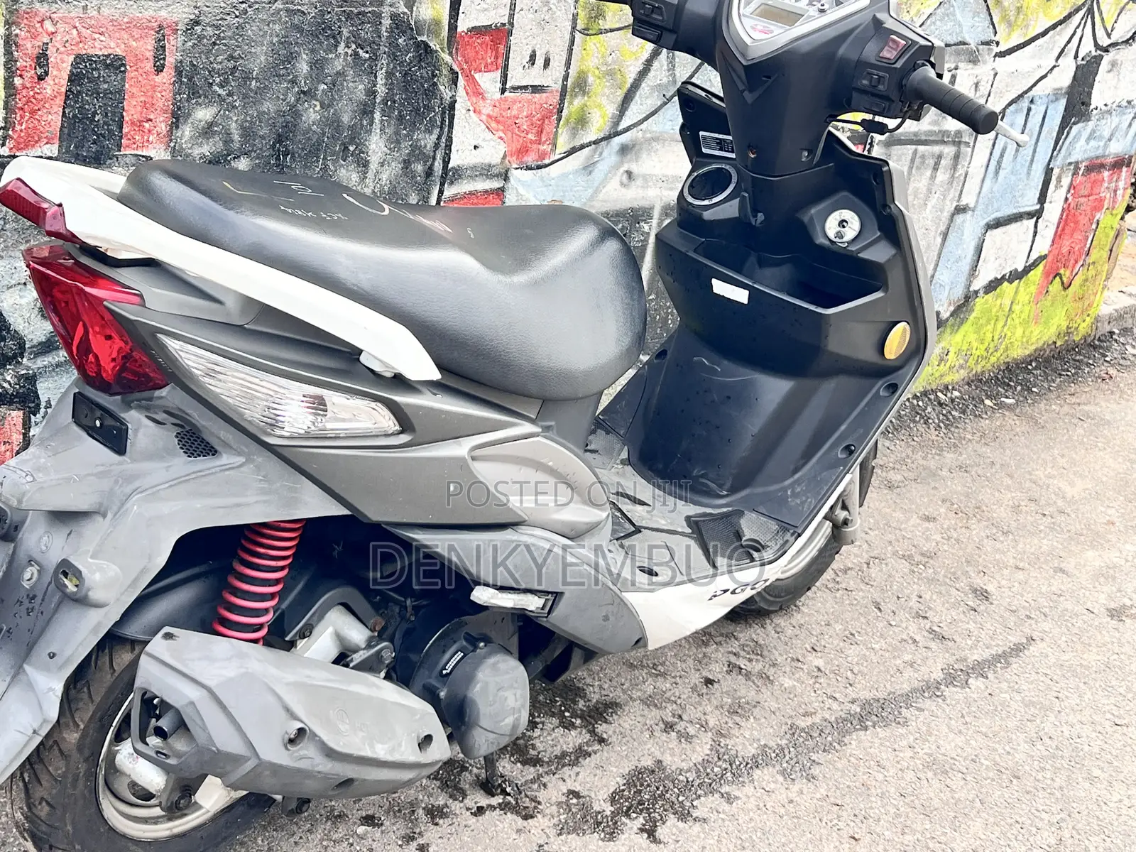 Piaggio Scooter 2026 Gray