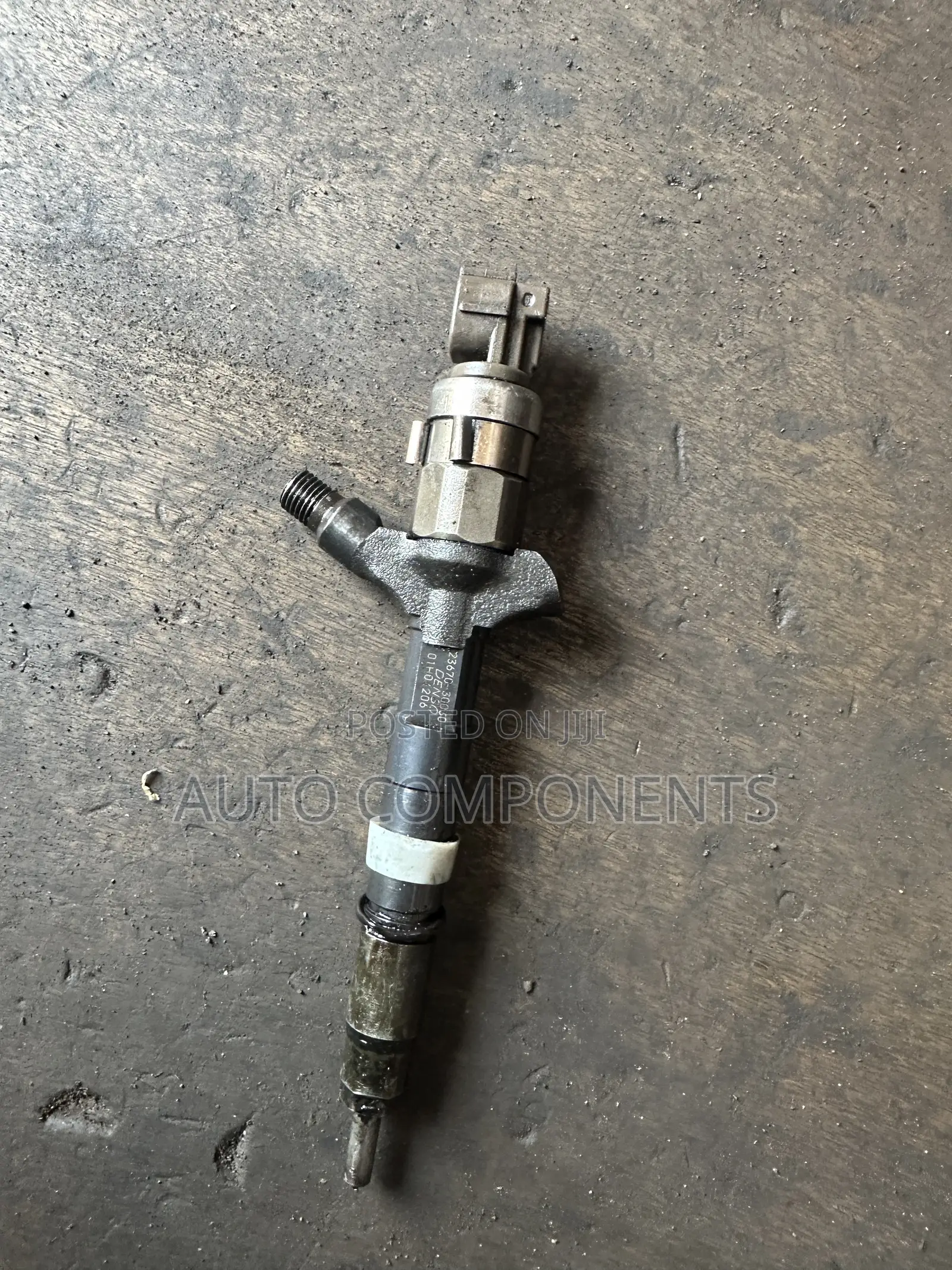 Toyota Hiace 2015 Fuel Injectors