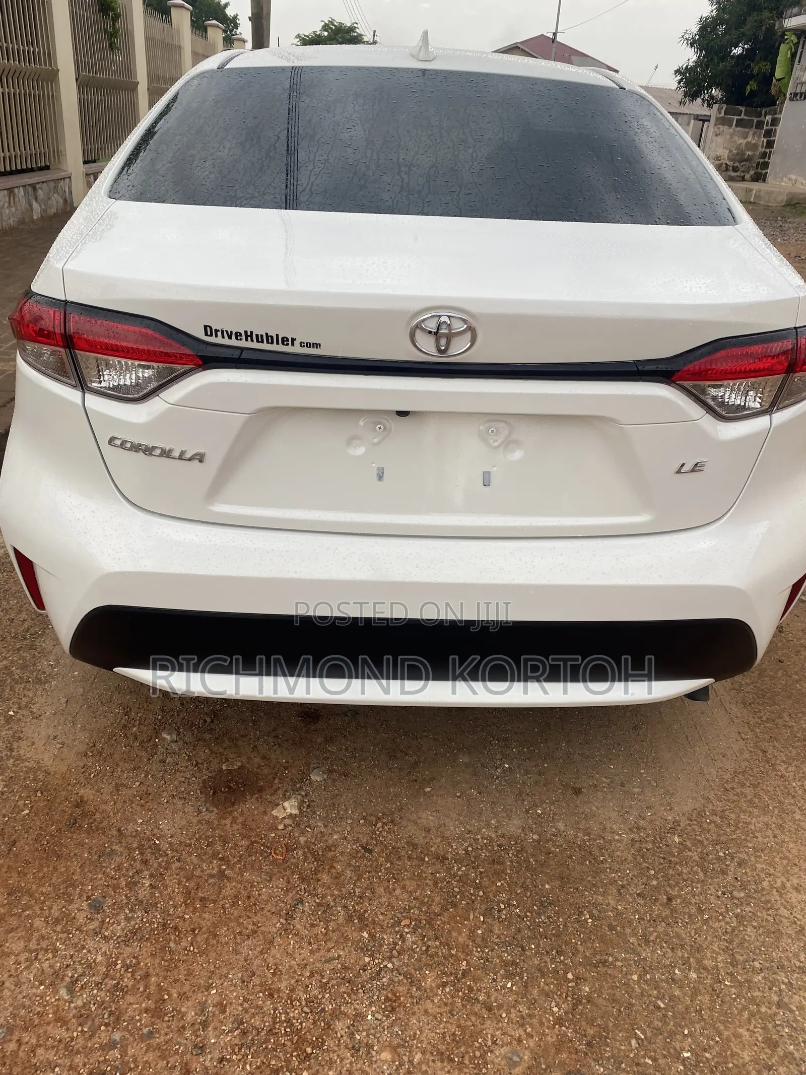Toyota Corolla LE 2020 White