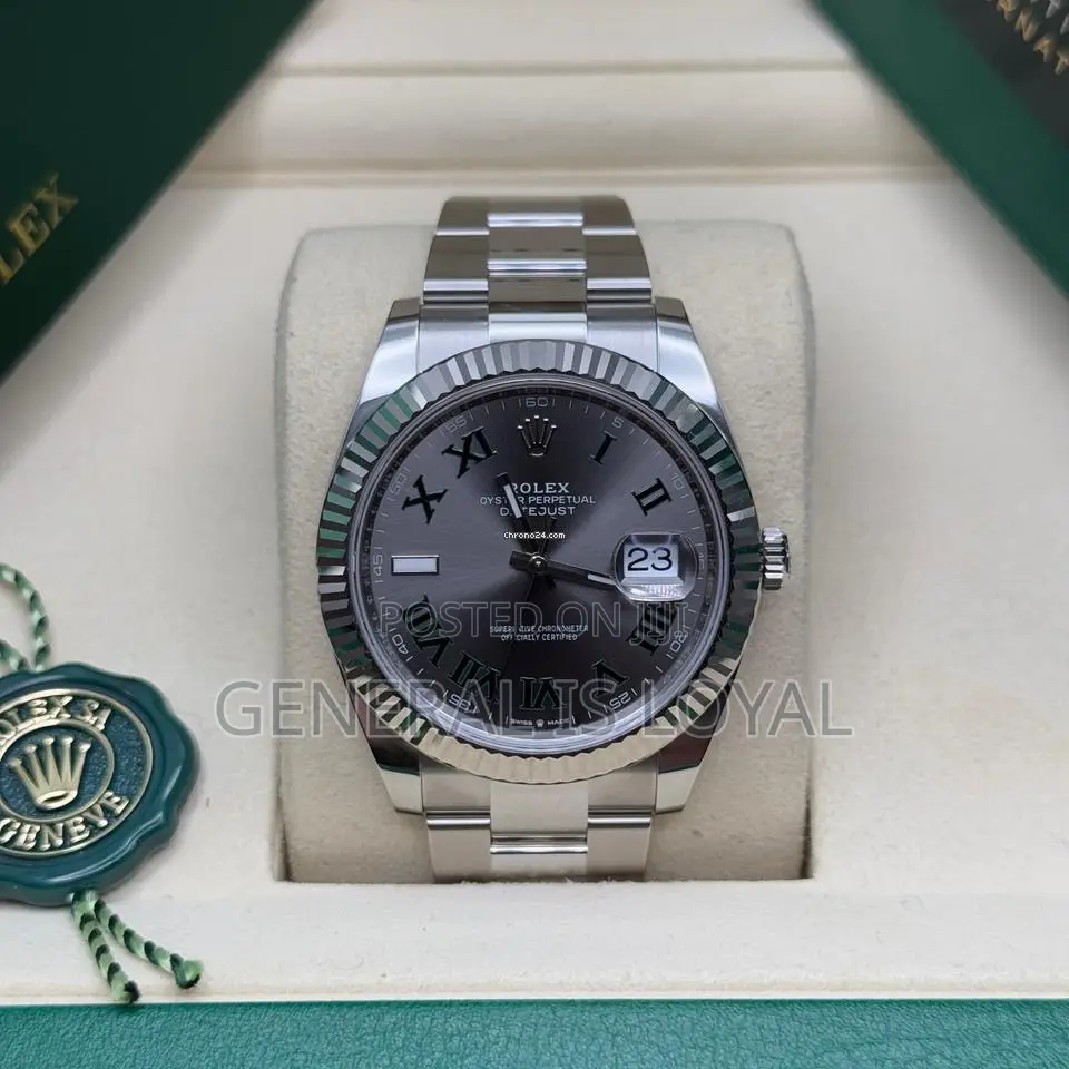 Rolex Datejust 41mm Automatic Silver Teel Fluted Bezel Oyster Bracelet