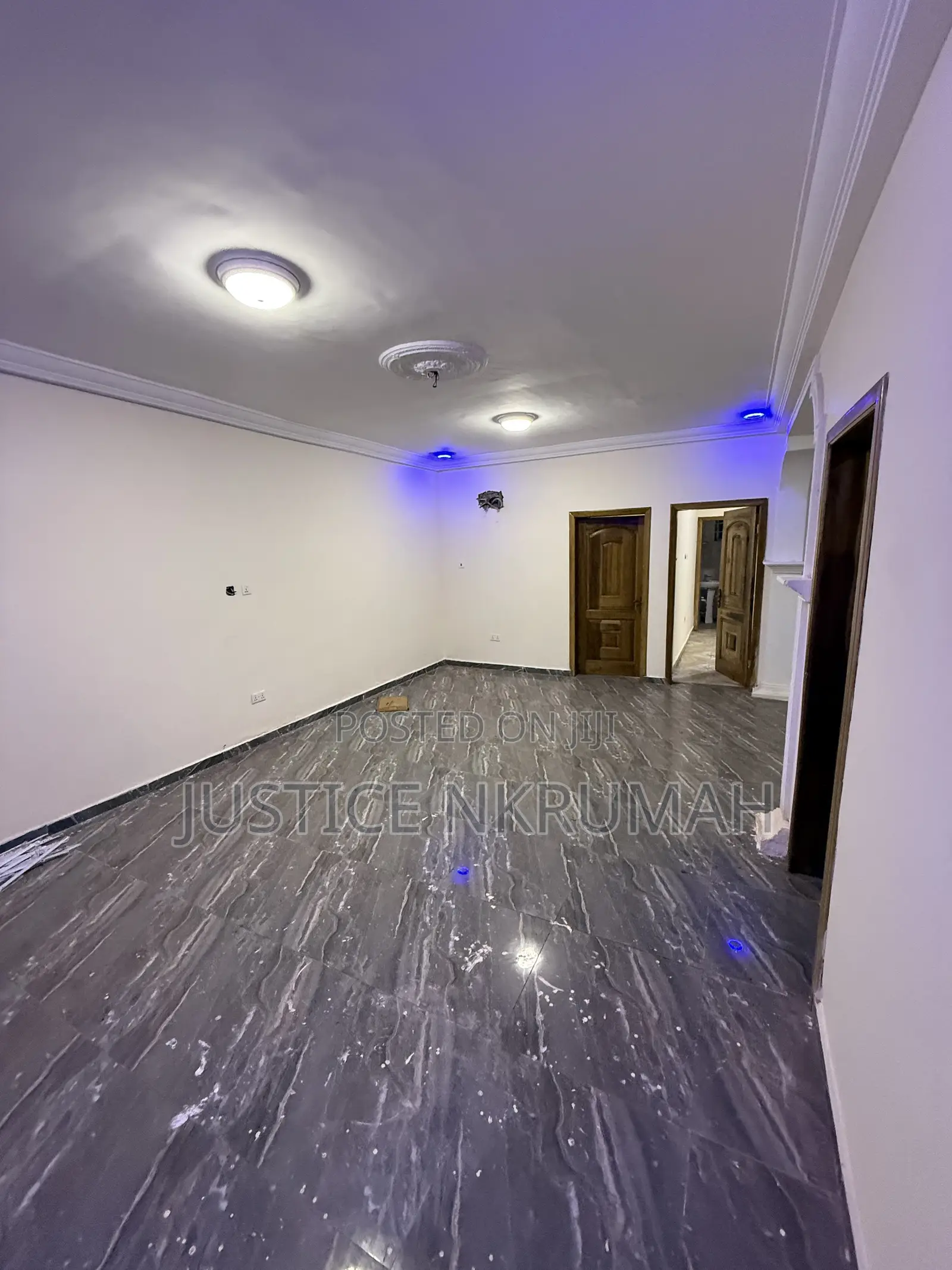2bdrm Apartment in Mr Justice Estates, Old Barrier for rent