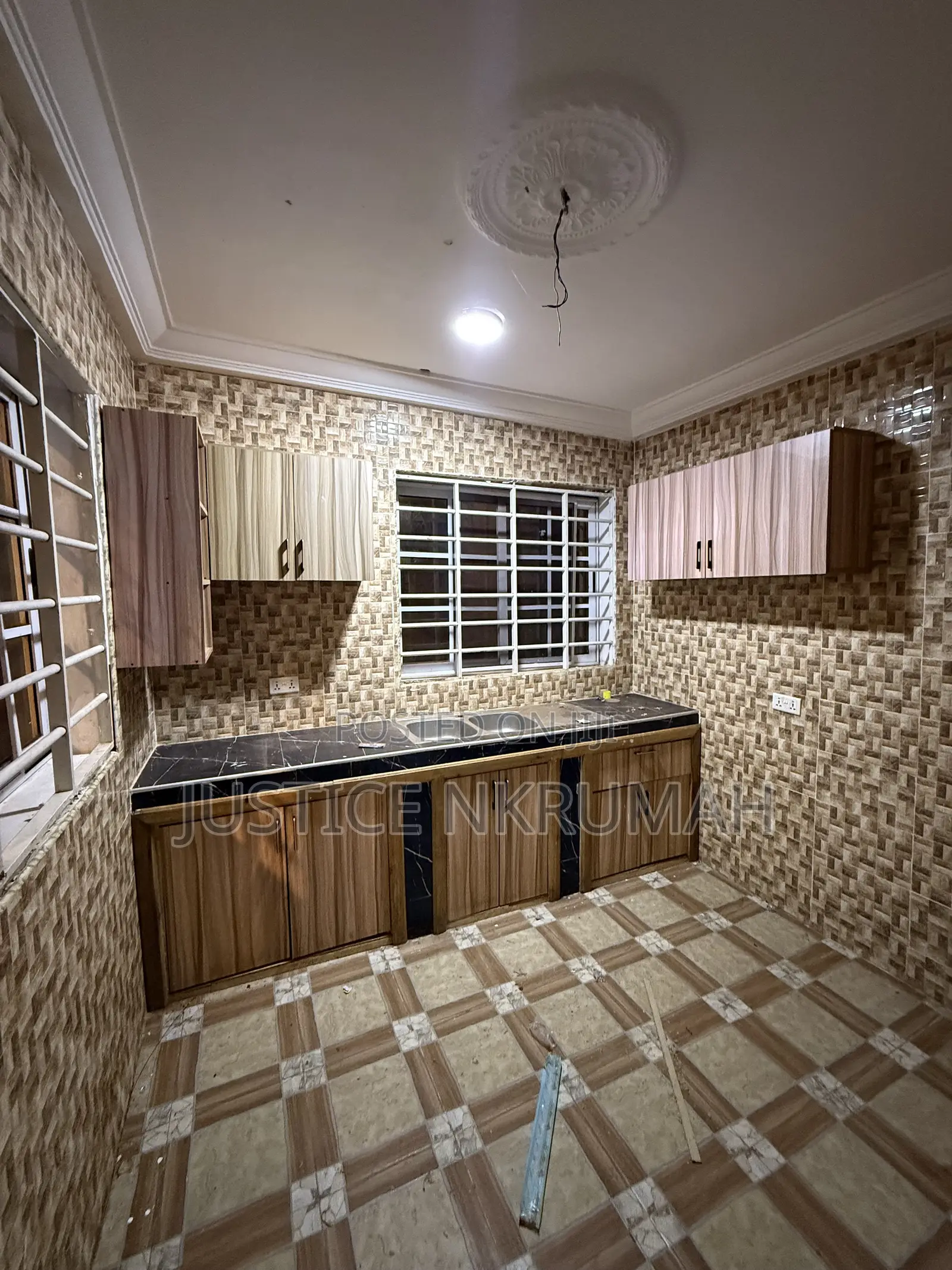 2bdrm Apartment in Mr Justice Estates, Old Barrier for rent