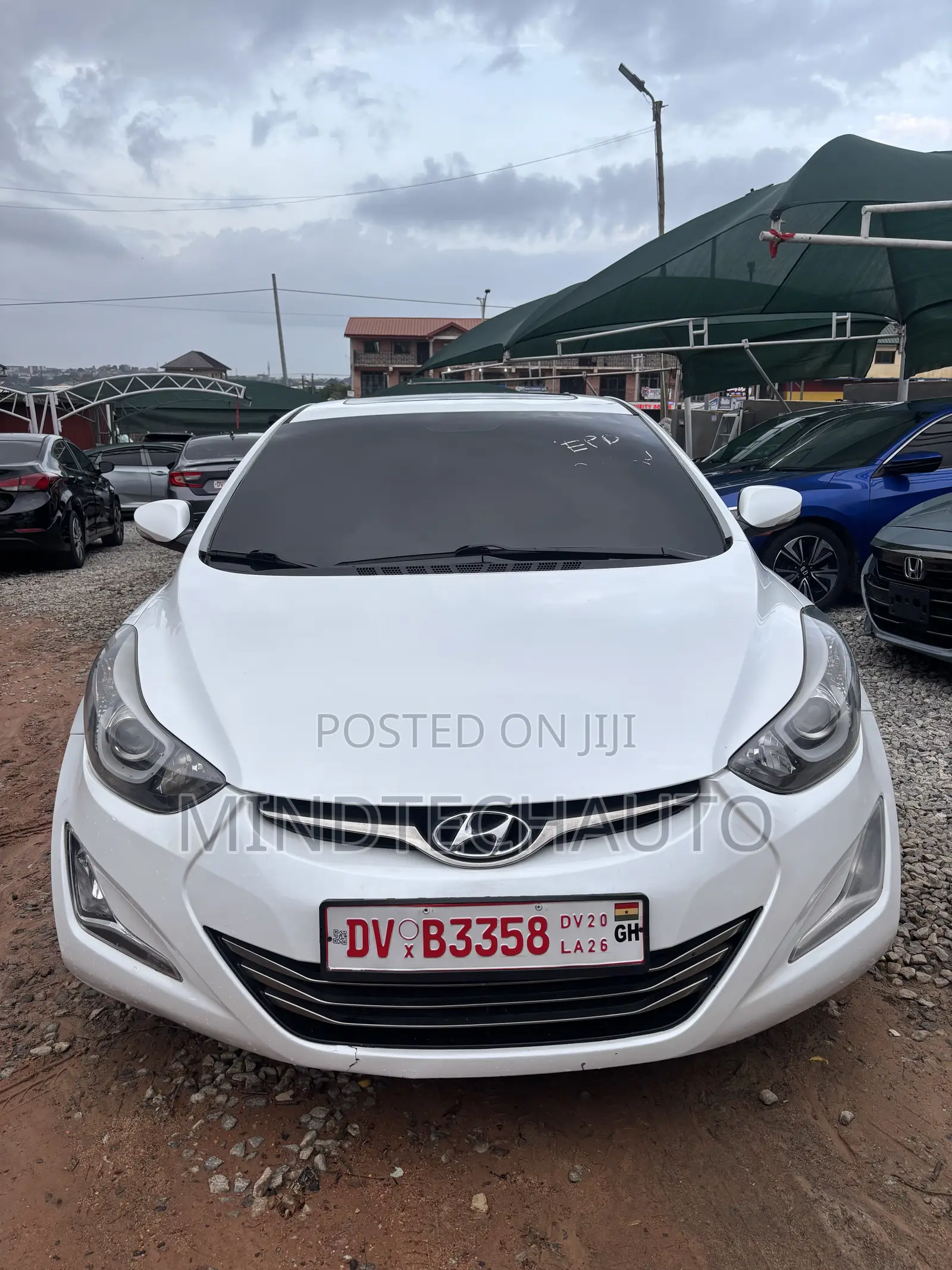 Hyundai Elantra Limited 4dr Sedan (1.8L 4cyl 6A) 2015 White