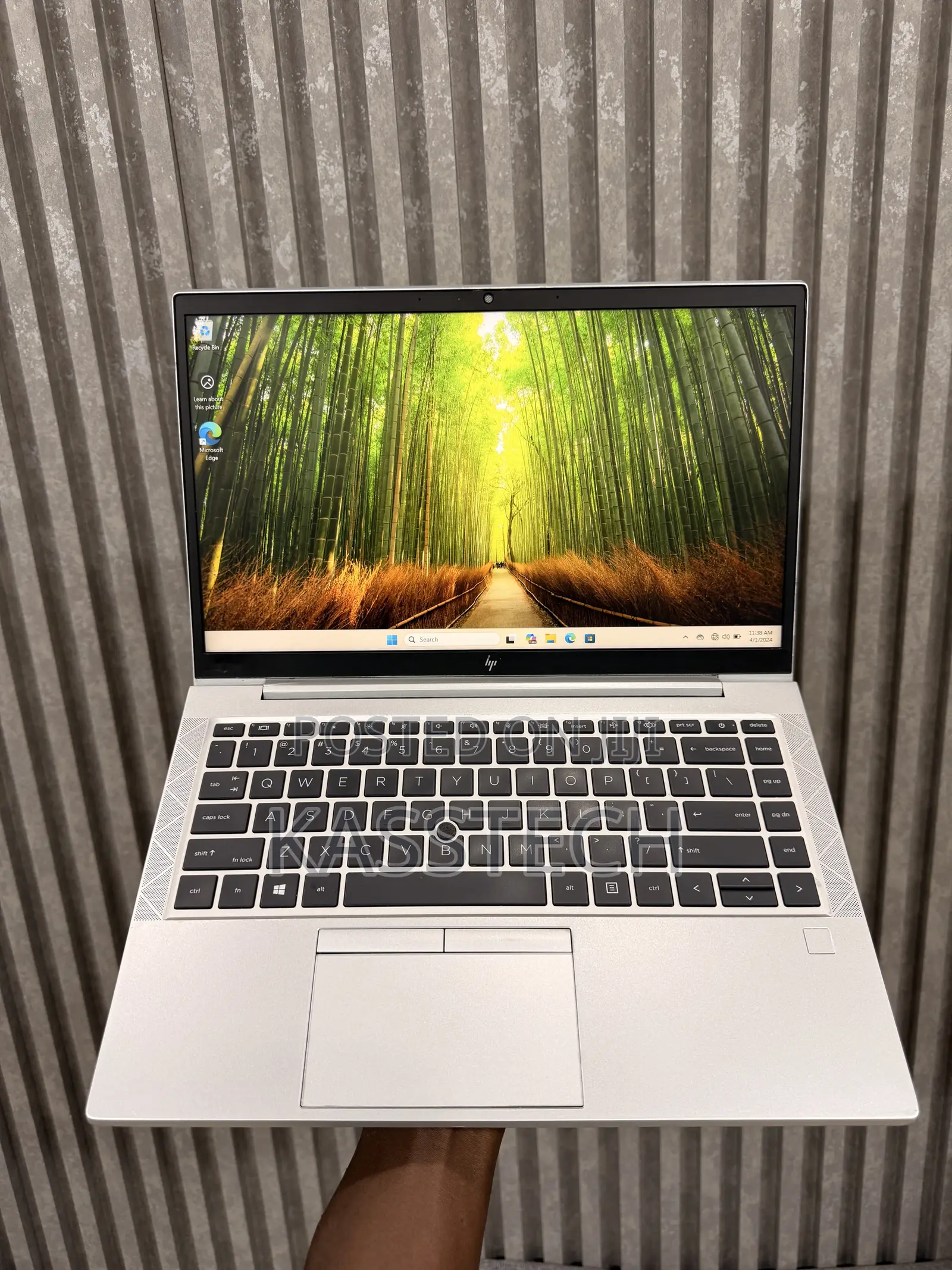Laptop HP EliteBook 845 G7 8GB AMD Ryzen 5 SSD 256GB