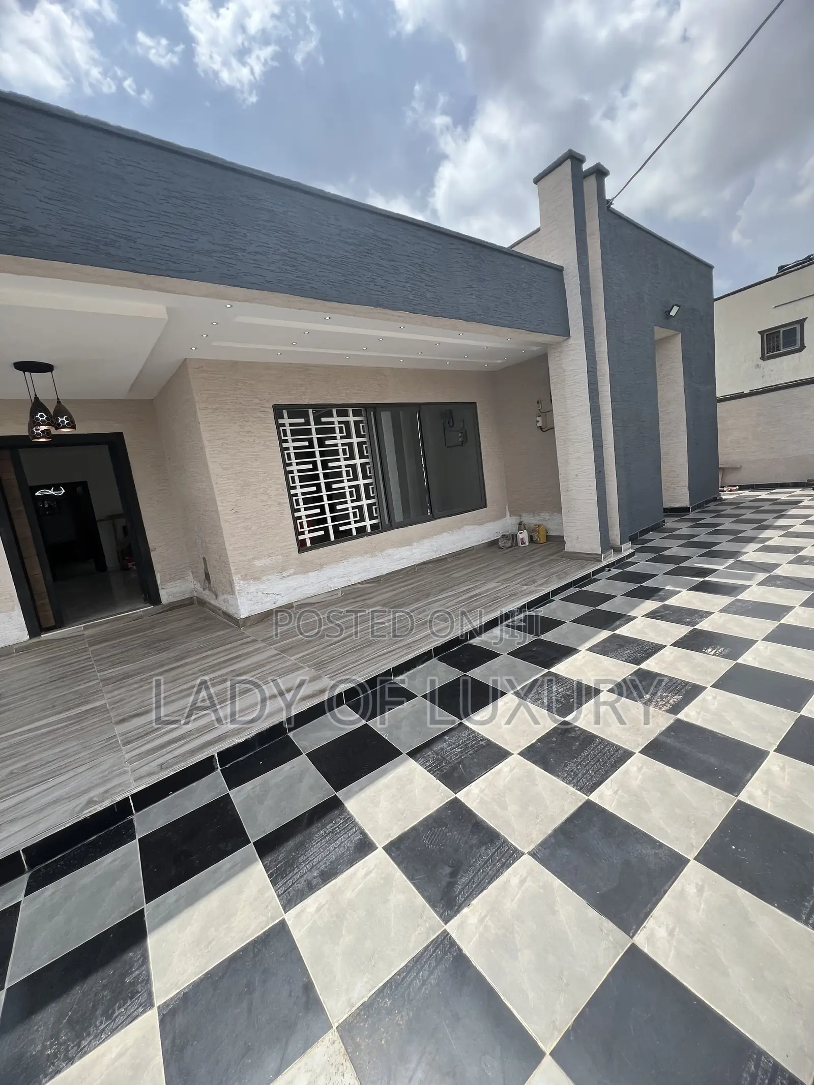 Mini Flat in Lady Of Luxury Real, Olebu for sale