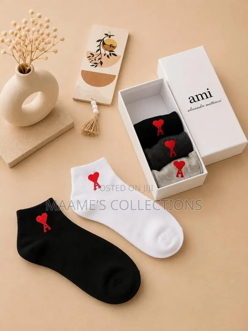 New Branded Socks (5pcs Set in Box)