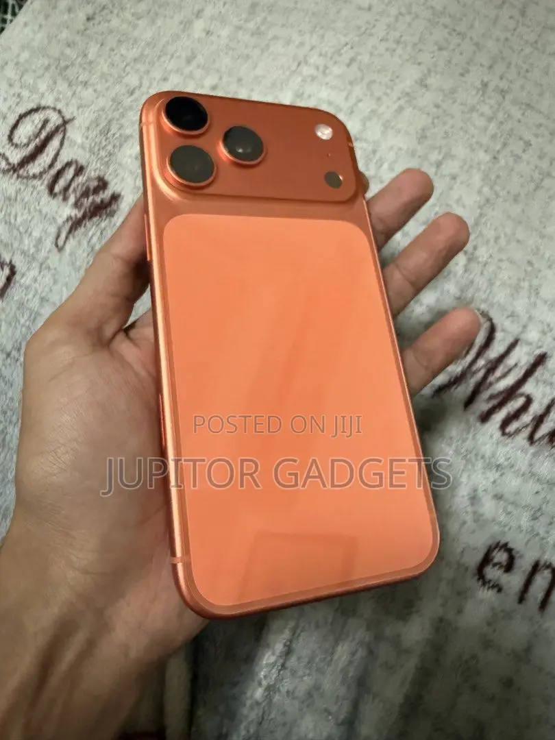 New Apple iPhone 17 Pro Max 1 TB Orange