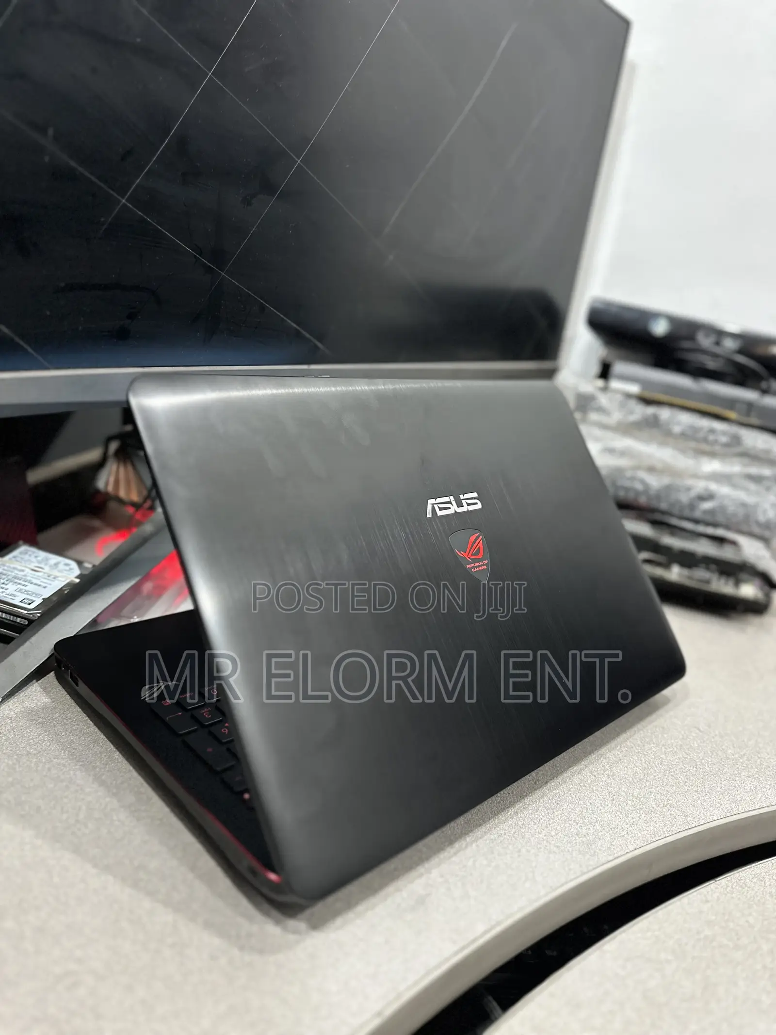 Laptop Asus ROG GL702VM 8GB Intel Core i7 HDD+SSD 1T