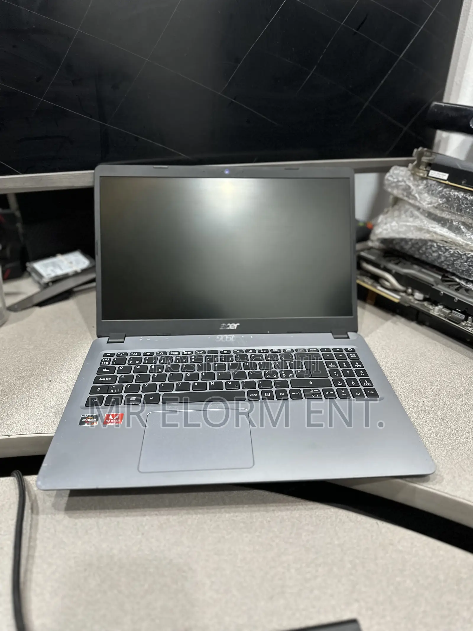 Laptop Acer Aspire 5 8GB AMD Ryzen 5 SSD 256GB