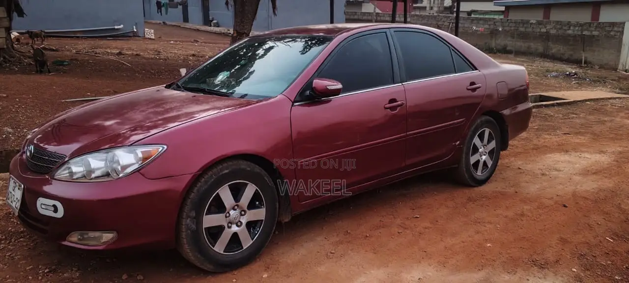 Toyota Camry LE 4dr Sedan (2.4L 4cyl 4A) 2004 Red