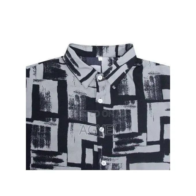 Men’S Printed Short Sleeve Shirt – Black White Abstract Design