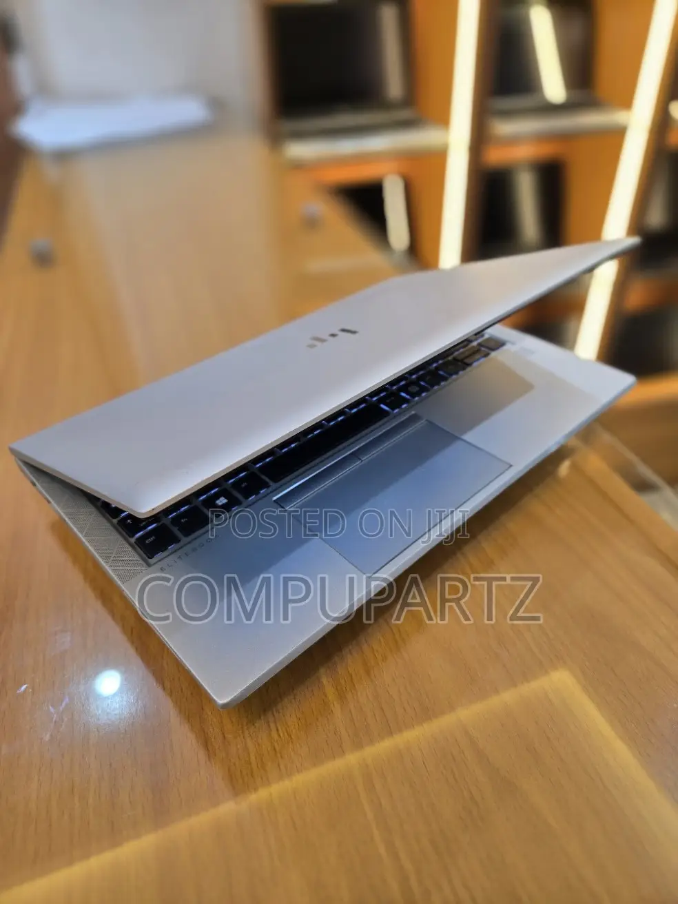 Laptop HP EliteBook 835 G7 16GB AMD Ryzen 5 SSD 256GB