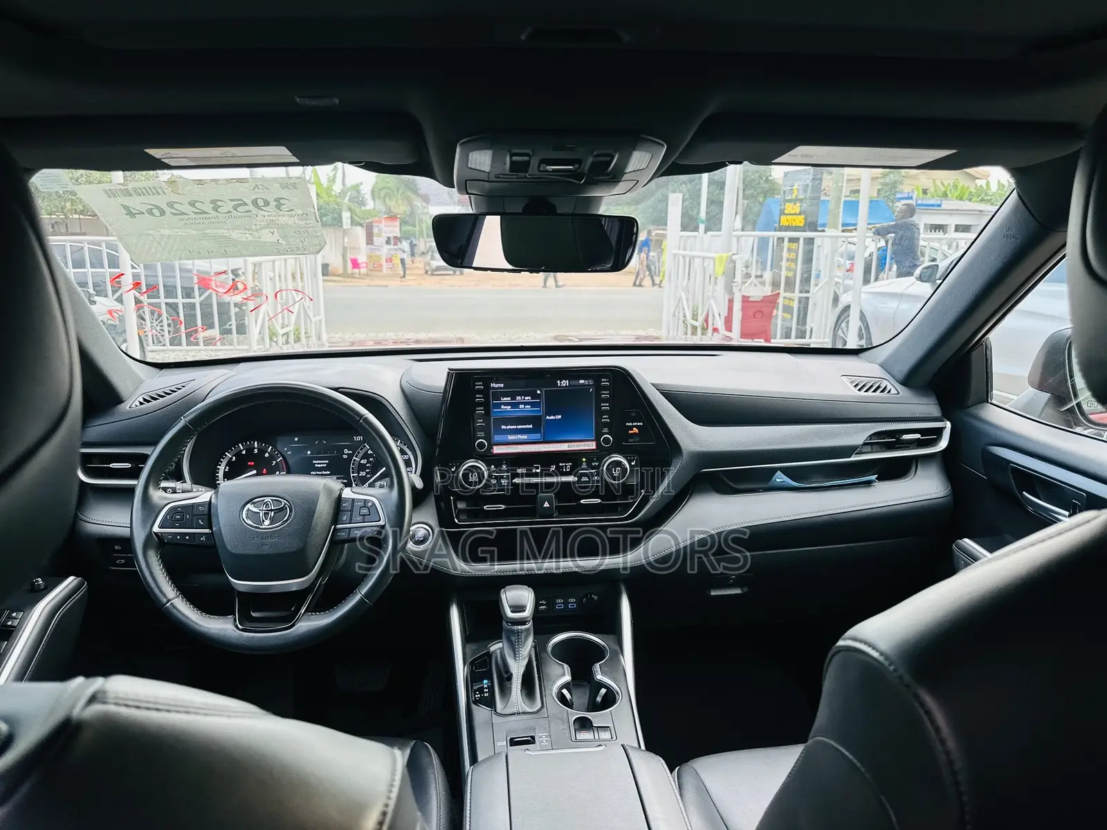 Toyota Highlander XSE 2022 Burgundy