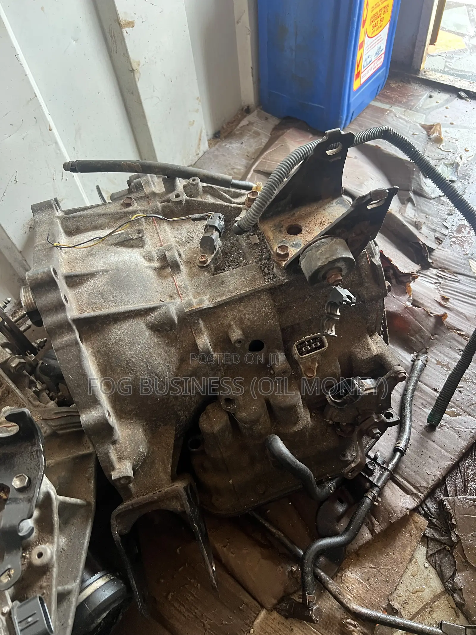 Toyota Corolla. 09 Gearbox