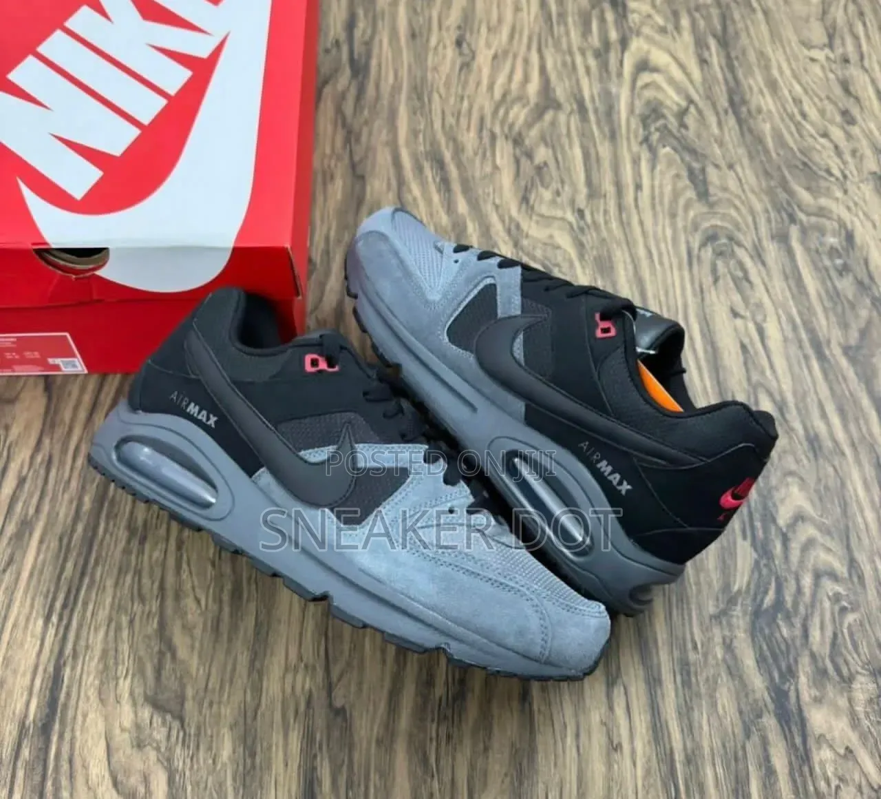 Nike Airmax Command