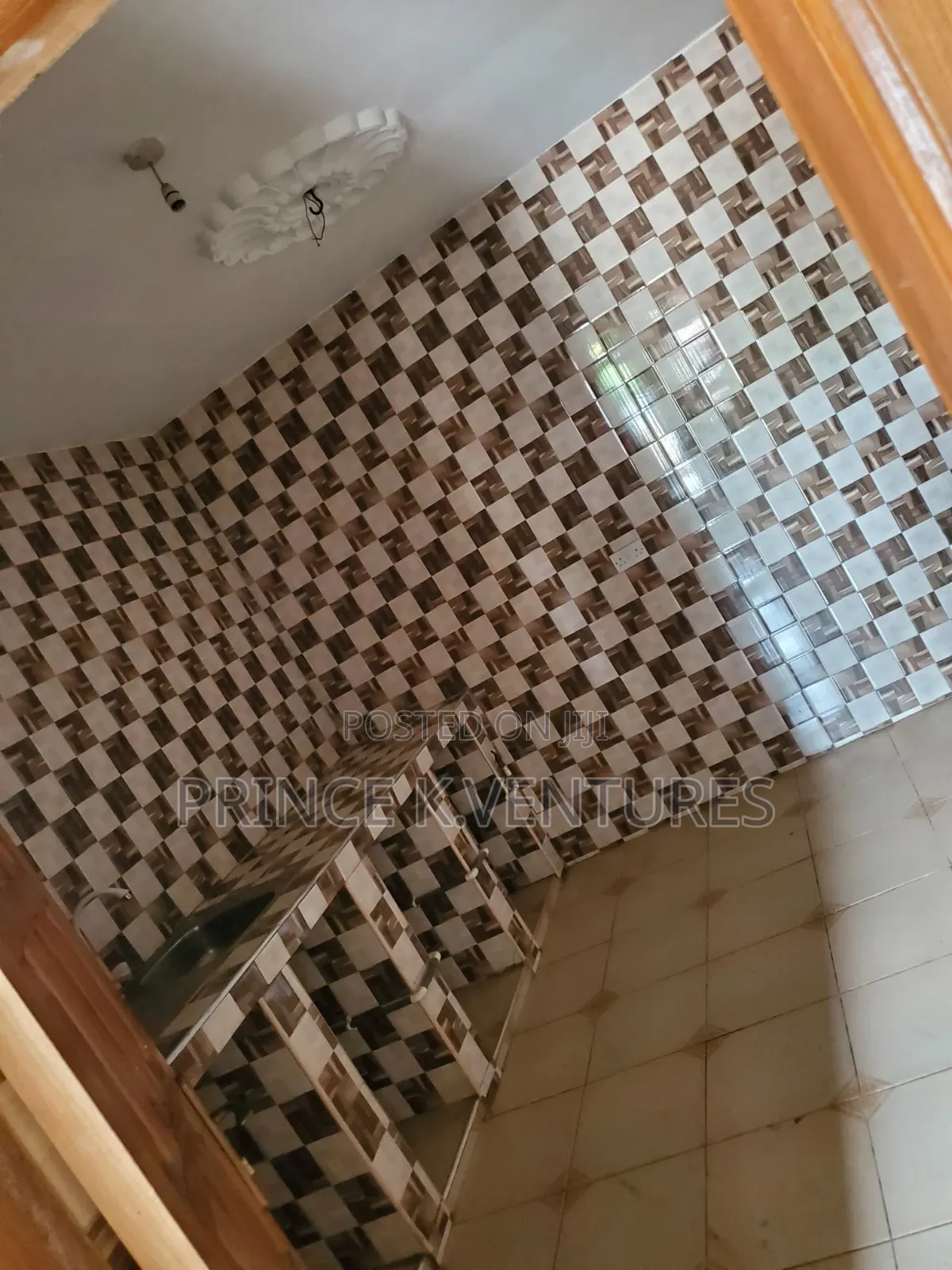 Furnished 2bdrm Apartment in Kings Properties, Mallam for rent