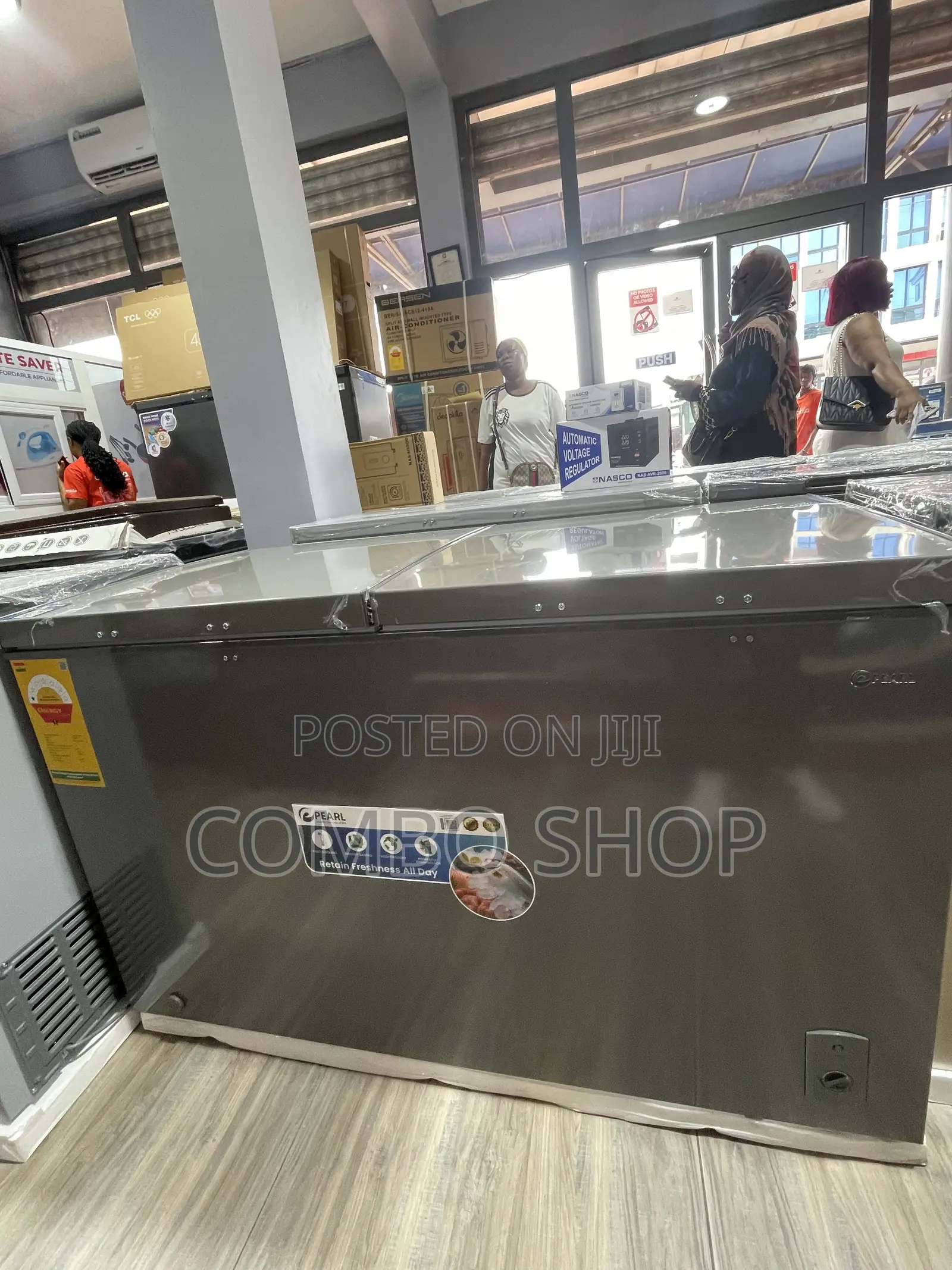 Pearl 350l Chest Freezer