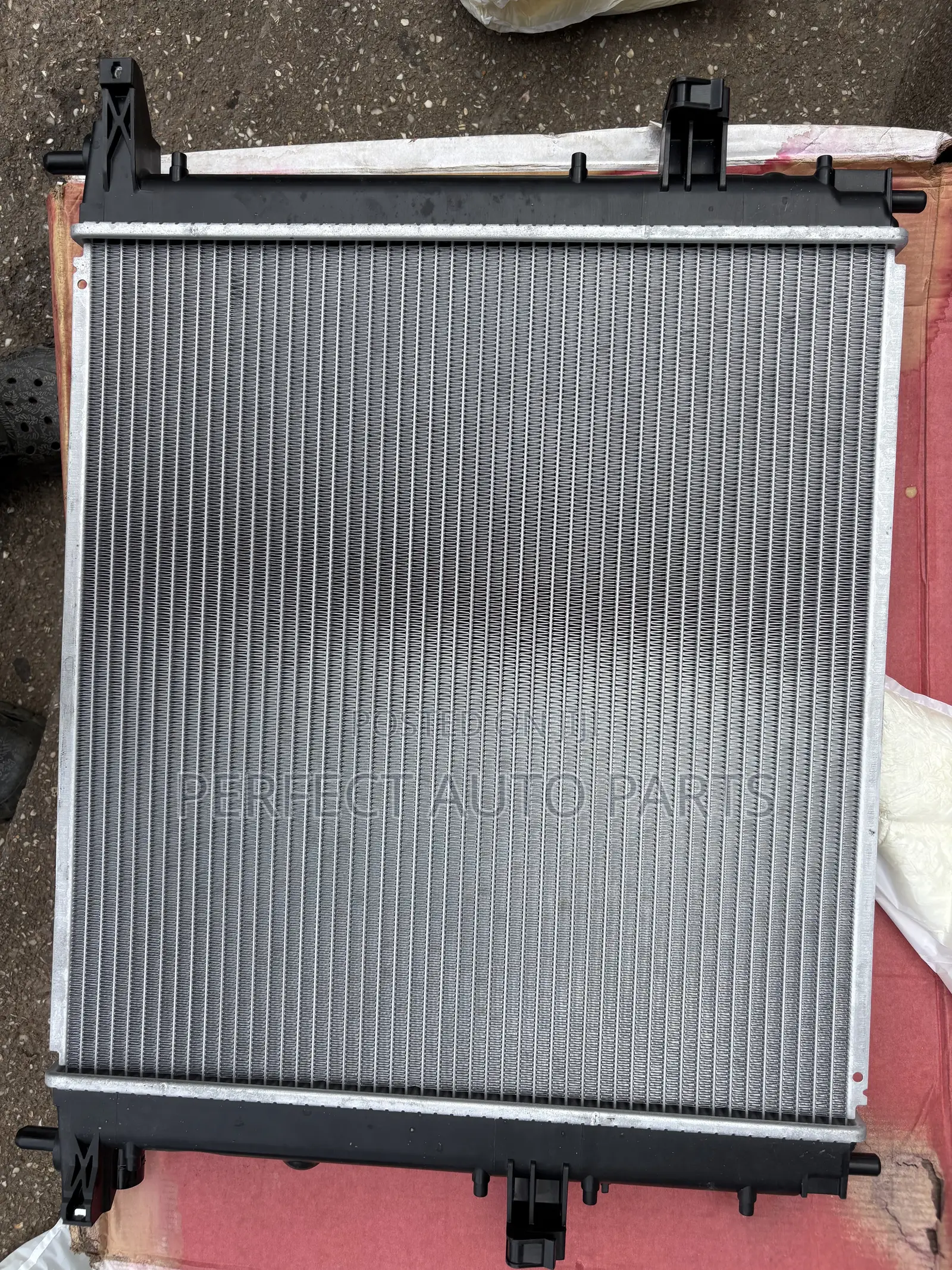 Chevrolet Camaro 2016 2017 2018 2019 2020 Radiator/ Water Tank