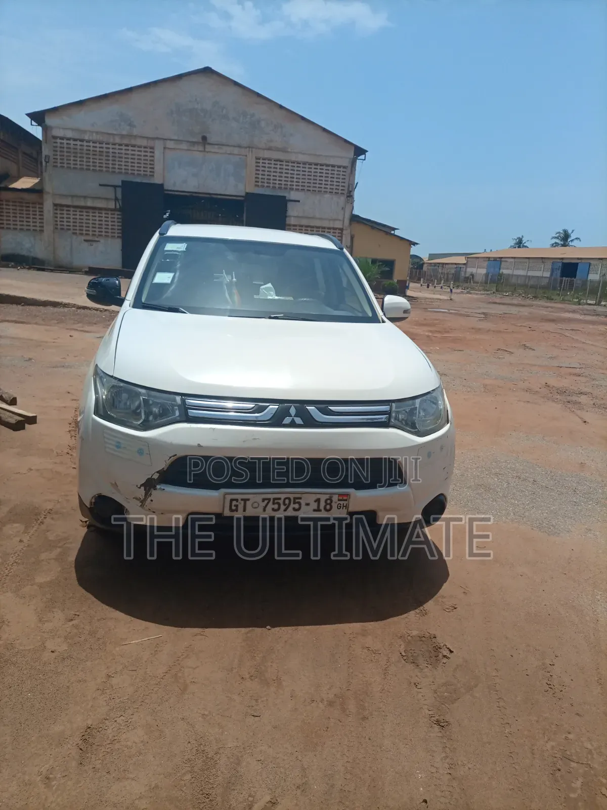 Mitsubishi Outlander 2016 White